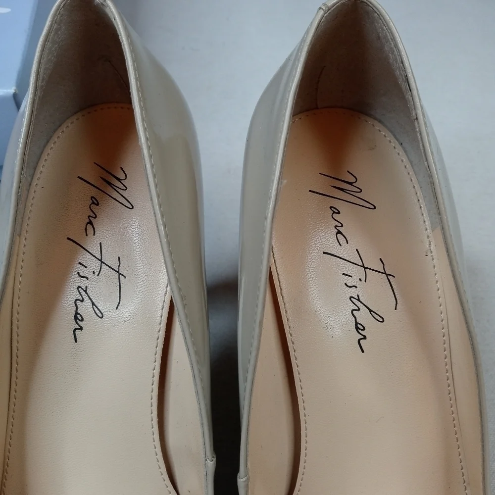 Marc Fisher 'MFsydney2' Pump Nude Patent Leather p